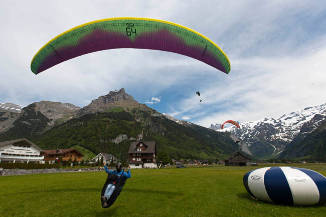 gleitschirm-engelberg2-061-ms-4883.jpg