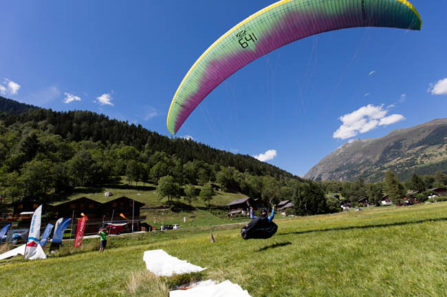 paragliding-fiesch20-081-ms-7994.jpg