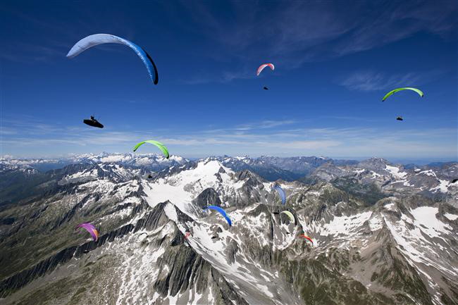 gleitschirm-disentis6-068-ms-5770.jpg