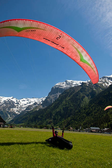 gleitschirm-engelberg2-099-ms-5046.jpg