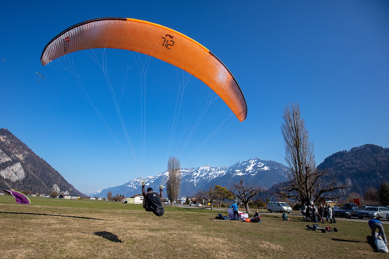 Paragliding-Interlaken-7_029_MS_06A0074.jpg