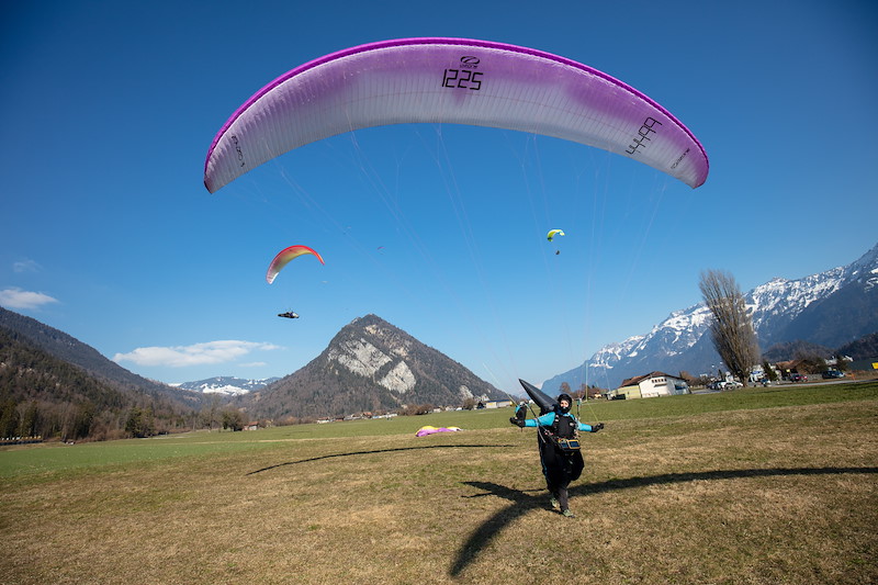 Paragliding-Interlaken-7_031_MS_06A0079.jpg