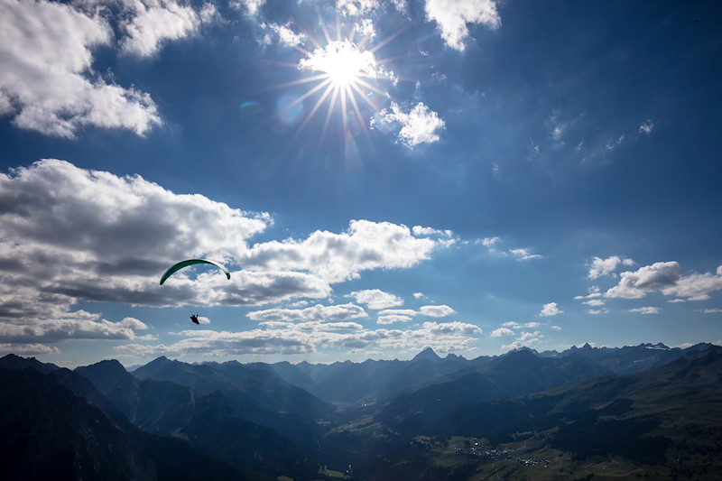 Paraglidiing-Scuol2_06A4916.jpg