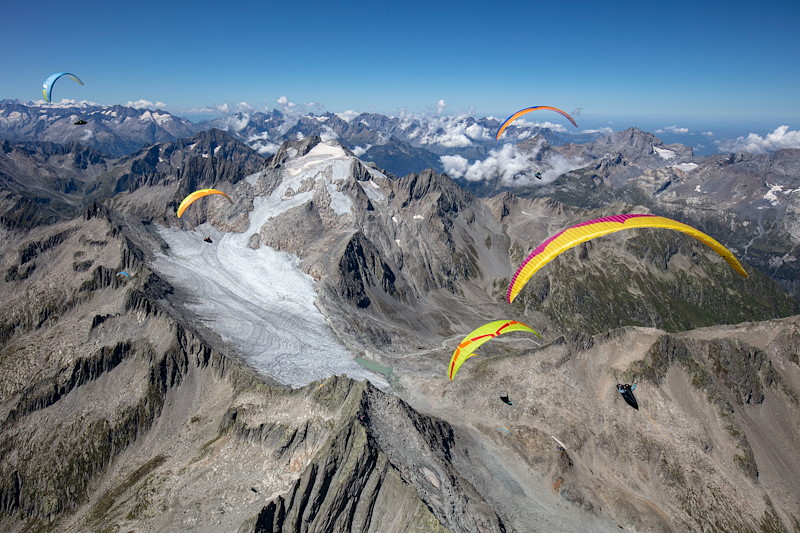 Paragliding-Disentis17-009.jpg