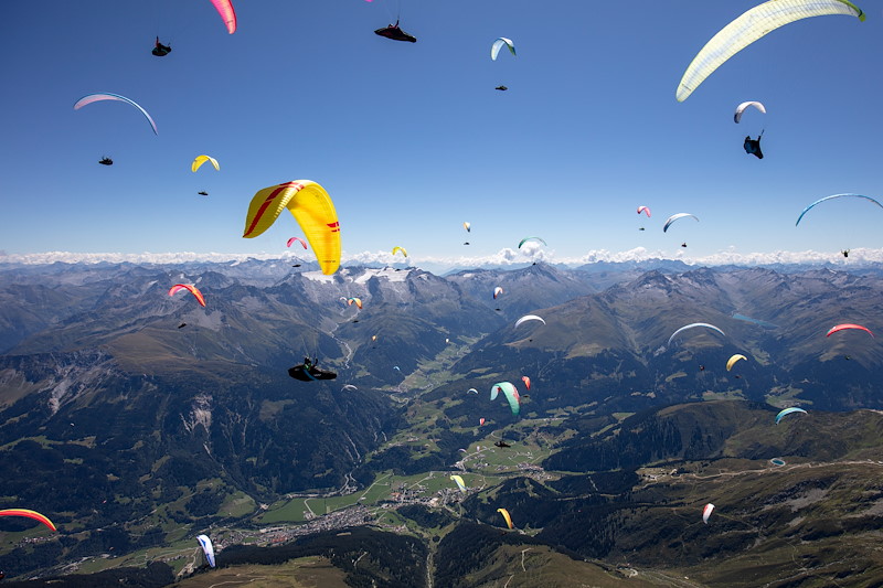 Paragliding-Disentis17-011.jpg