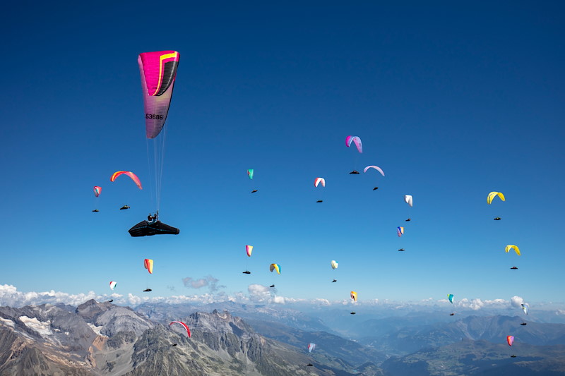 Paragliding-Disentis17-015.jpg