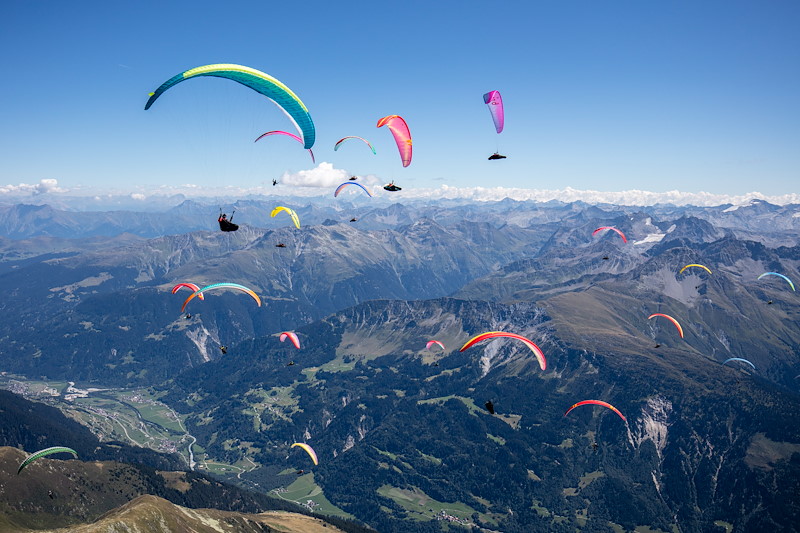 Paragliding-Disentis17-016.jpg